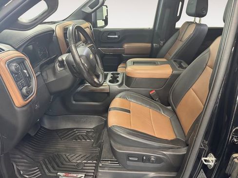 Used 2022 Chevrolet Silverado 2500 High Country w/ LPO, Hitch Package AWD/4WD image 7