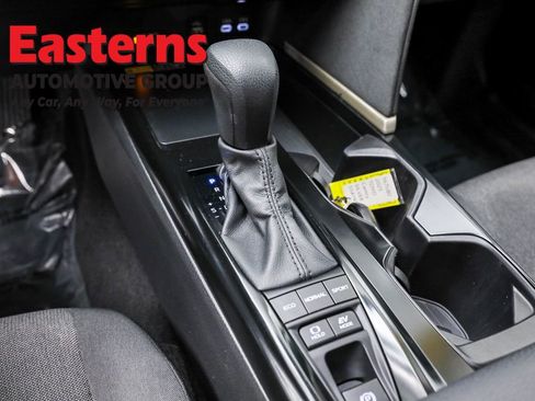 Used 2025 Toyota Camry LE image 13