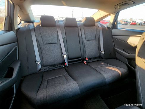 Used 2023 Honda Accord EX image 34