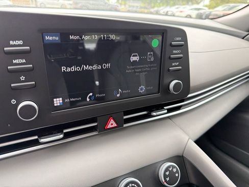 New 2026 Hyundai Elantra SE FWD image 23