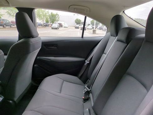 Used 2023 Toyota Corolla LE FWD image 13