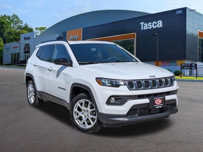 Used 2023 Jeep Compass Latitude w/ Sun and Sound Group