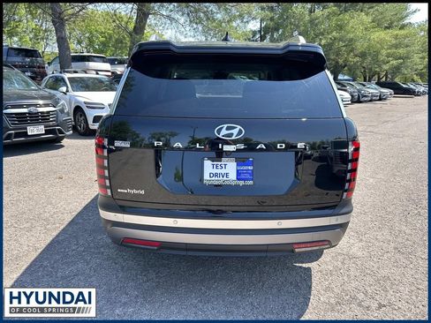 New 2026 Hyundai Palisade FWD Hybrid image 6