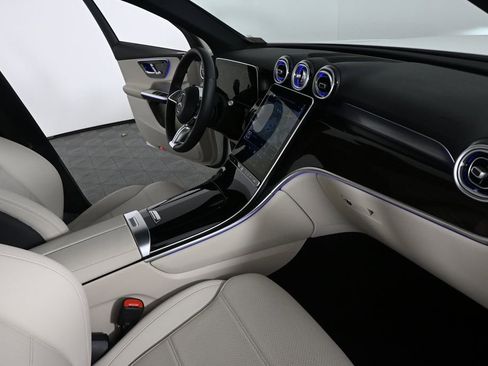 Certified 2026 Mercedes-Benz GLC 300 image 23