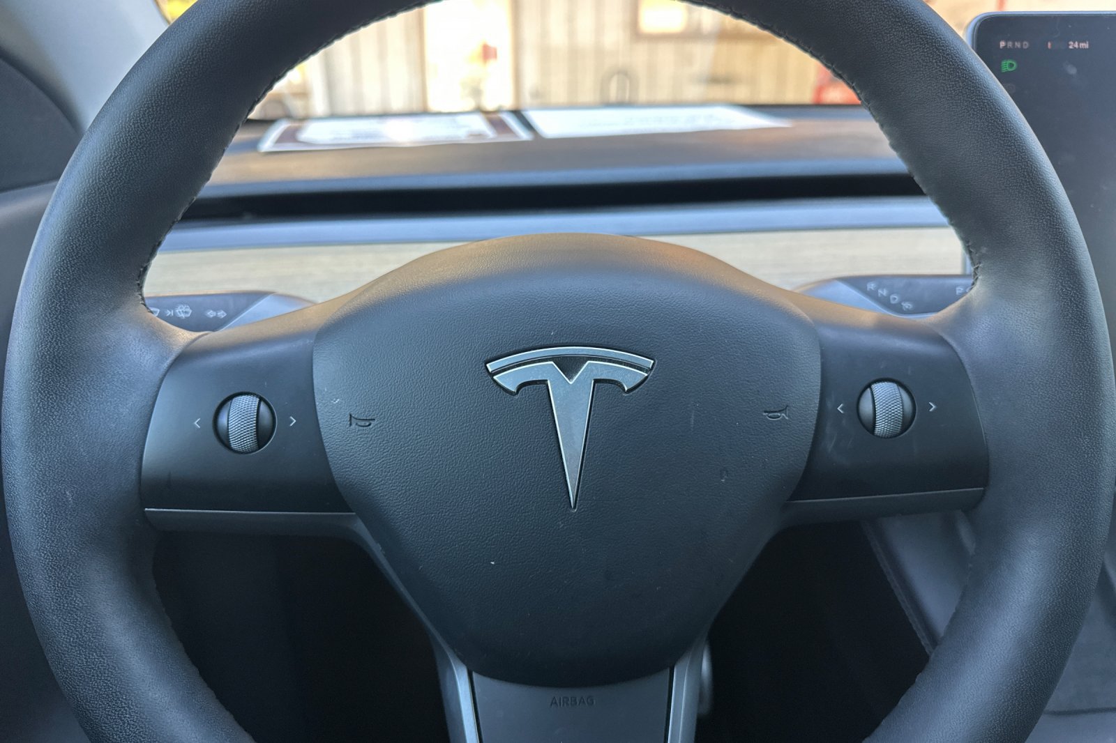 Used 2022 Tesla Model Y Performance AWD/4WD image 21