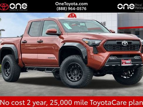 New 2025 Toyota Tacoma TRD Off-Road image 2