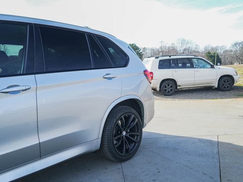 Used 2018 BMW X5 xDrive50i image 34