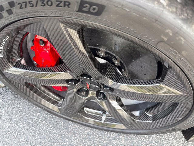 Used 2023 Chevrolet Corvette Z06 w/ Z07 Performance Package RWD image 12