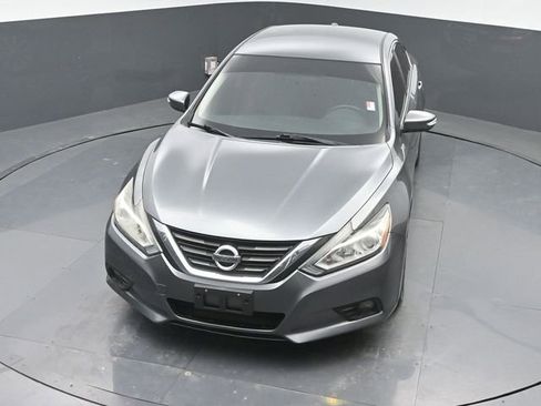 Used 2017 Nissan Altima 2.5 SL FWD image 28