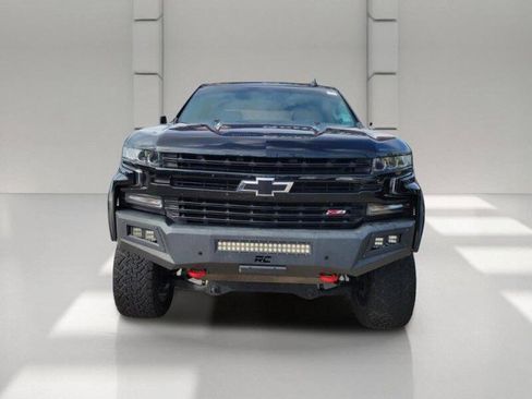 Used 2020 Chevrolet Silverado 1500 LT Trail Boss AWD/4WD image 2