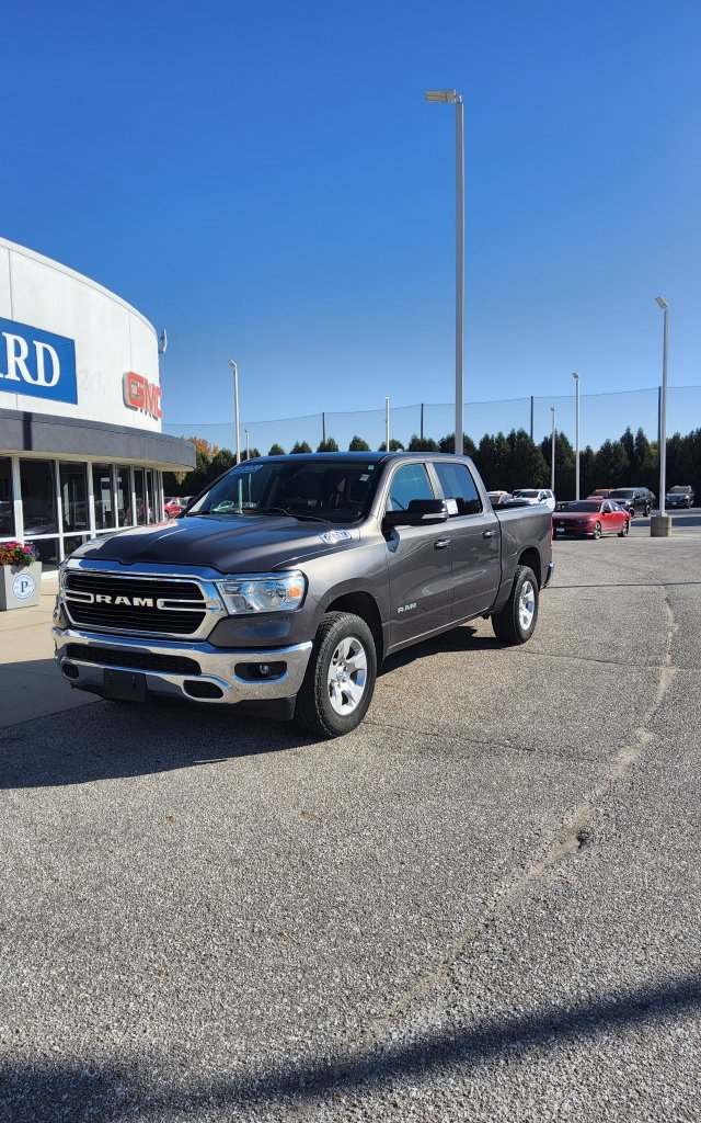 Used 2020 RAM 1500 Big Horn AWD/4WD image 3