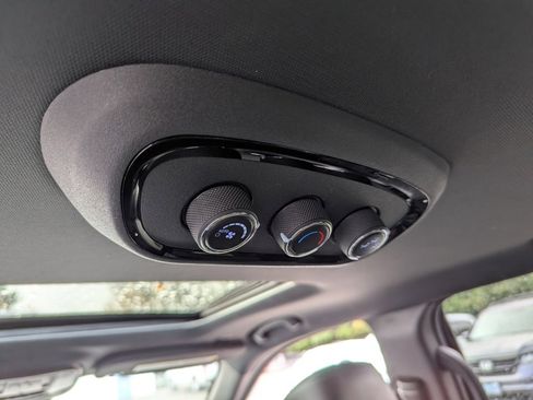 Used 2024 Dodge Durango GT image 26