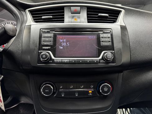 Used 2018 Nissan Sentra S image 22
