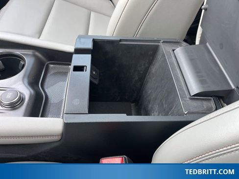 Certified 2025 Ford Explorer Active w/ Active Comfort Package image 41