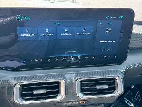 Used 2025 Ford Mustang GT Premium RWD image 26