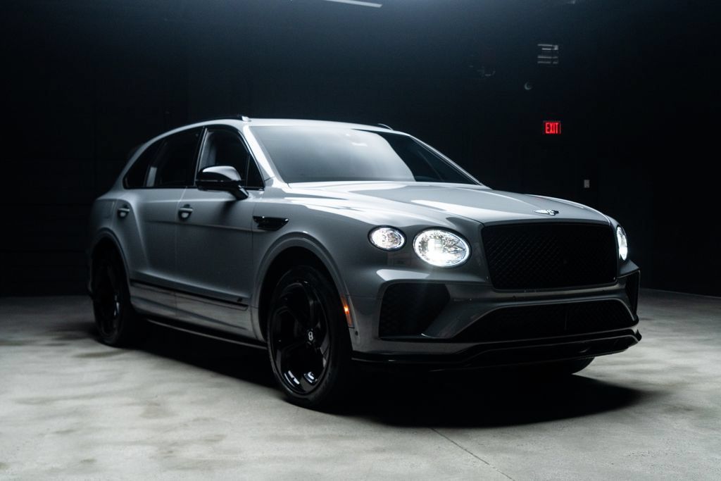 Used 2022 Bentley Bentayga AWD/4WD image 6