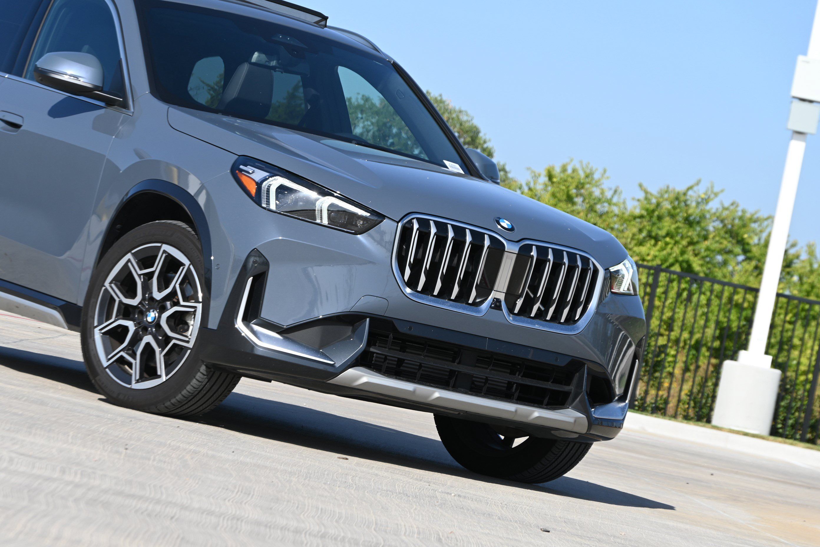 Certified 2025 BMW X1 xDrive28i AWD/4WD image 36