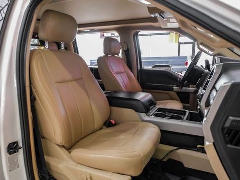 Used 2020 Ford F350 Lariat w/ Lariat Ultimate Package image 34