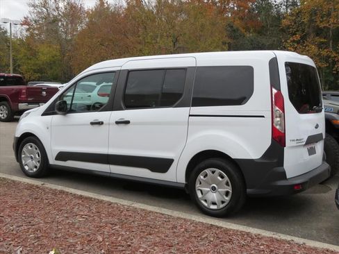 Used 2018 Ford Transit Connect XL image 3