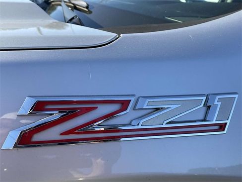 Certified 2020 Chevrolet Silverado 1500 RST image 9