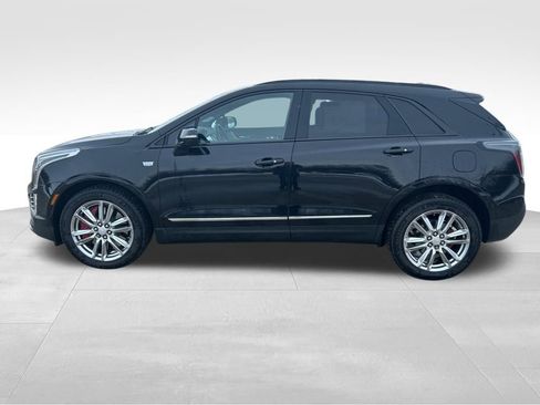 Used 2023 Cadillac XT5 Sportv image 2