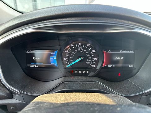 Used 2020 Ford Fusion Titanium AWD/4WD image 5