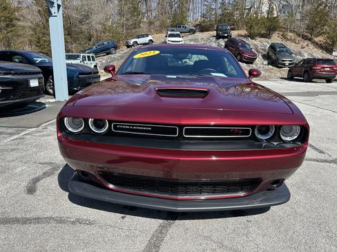 Certified 2023 Dodge Challenger R/T image 3