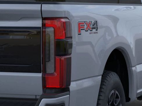 New 2026 Ford F350 Platinum w/ FX4 Off-Road Package image 21