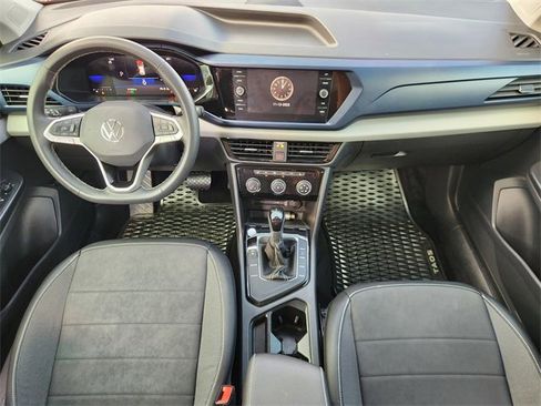 Used 2023 Volkswagen Taos SE image 26