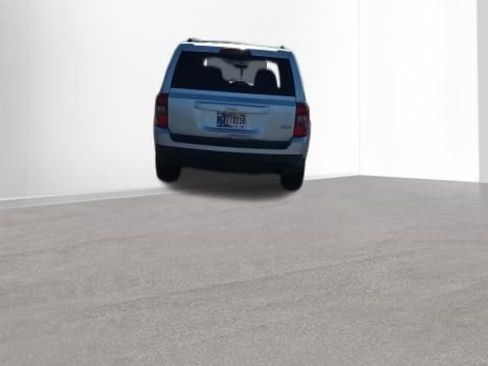 Used 2011 Jeep Patriot Latitude image 7