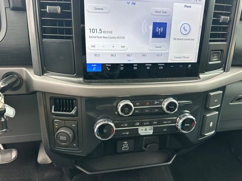 Used 2025 Ford F150 XLT w/ Equipment Group 301A Standard image 30