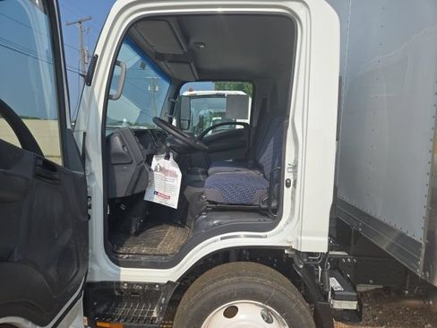 New 2025 Chevrolet Low Cab Forward RWD image 4