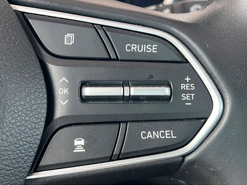 Used 2020 Hyundai Santa Fe Limited FWD image 22