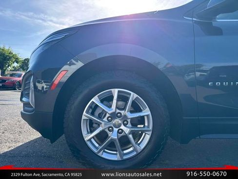 Used 2022 Chevrolet Equinox LT w/ Driver Convenience Package AWD/4WD image 10