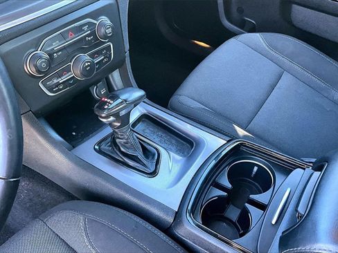 Used 2022 Dodge Charger SXT w/ Blacktop Package image 16