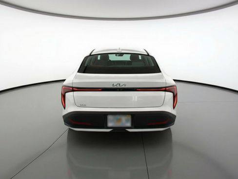 Used 2025 Kia K4 LXS image 7