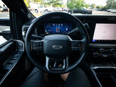 Used 2026 Ford F250 Platinum AWD/4WD image 18