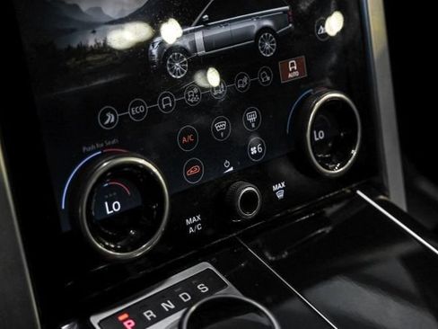 Used 2019 Land Rover Range Rover Supercharged AWD/4WD image 31