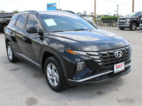 Used 2022 Hyundai Tucson SEL AWD/4WD image 3