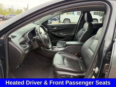 Used 2017 Chevrolet Malibu LT w/ Leather Package FWD image 18