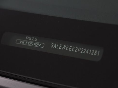 Used 2023 Land Rover Defender 110 V8 image 25