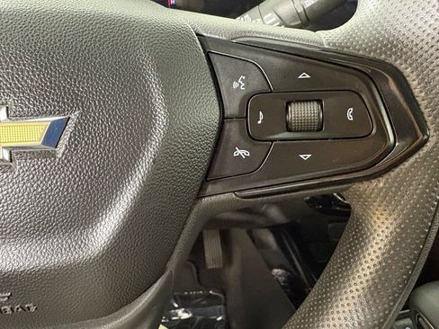 Used 2024 Chevrolet Trax LT FWD image 29