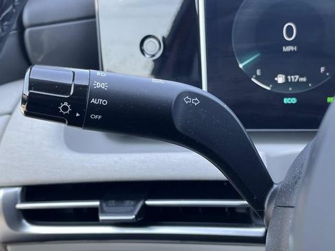 Certified 2025 Hyundai Tucson Limited w/ Tow & Go Package AWD/4WD image 33