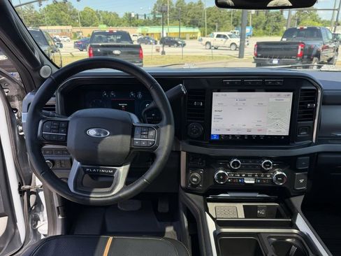 Used 2024 Ford F350 Platinum AWD/4WD image 15