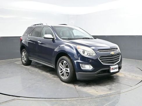 Used 2017 Chevrolet Equinox Premier w/ Enhanced Convenience Package FWD image 4