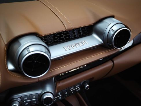 Certified 2022 Ferrari 812 GTS RWD image 33