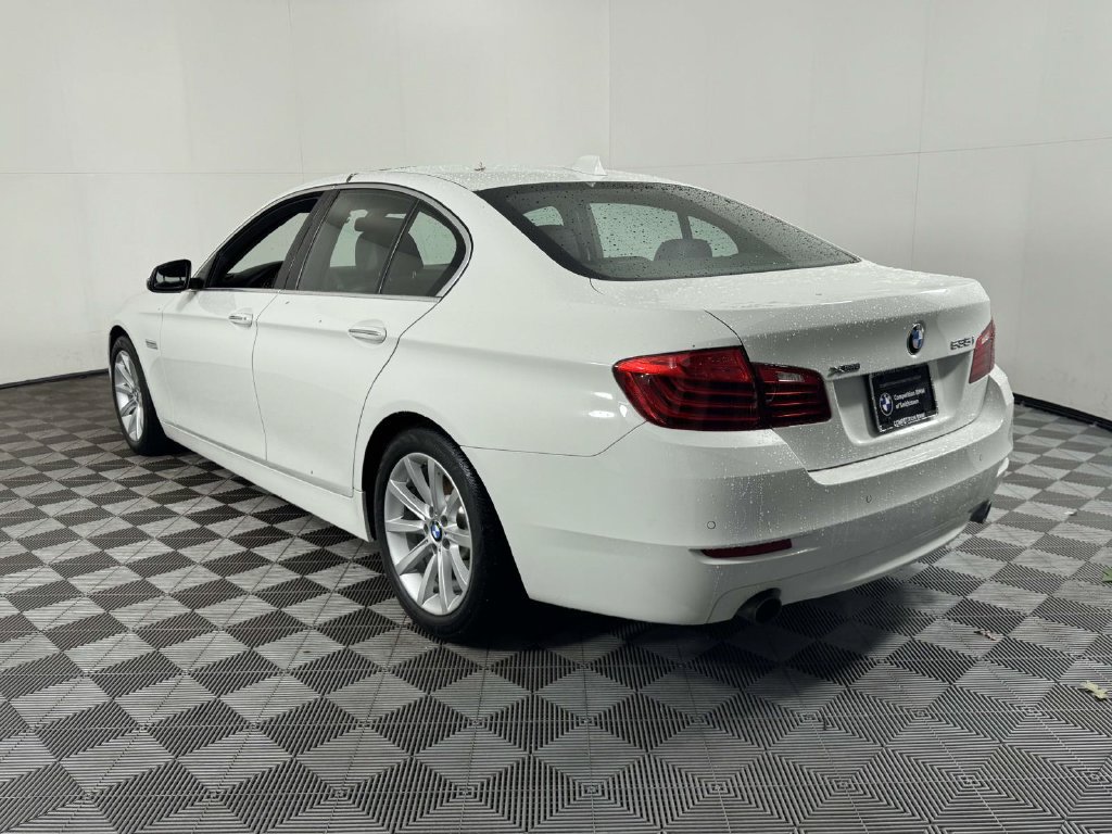 Used 2014 BMW 535i xDrive Sedan AWD/4WD image 8