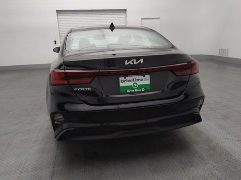 Used 2024 Kia Forte LXS image 5