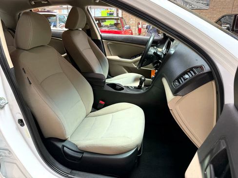 Used 2015 Kia Optima LX FWD image 24