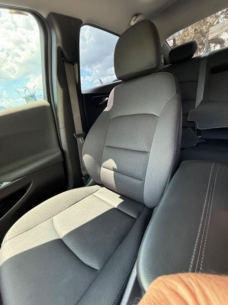 Used 2023 Chevrolet Malibu LT FWD image 10